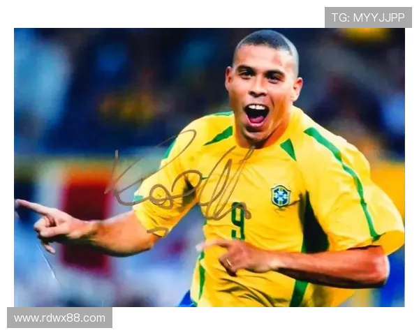 足球百大球星全解析评选历程与传奇人物榜单详细介绍